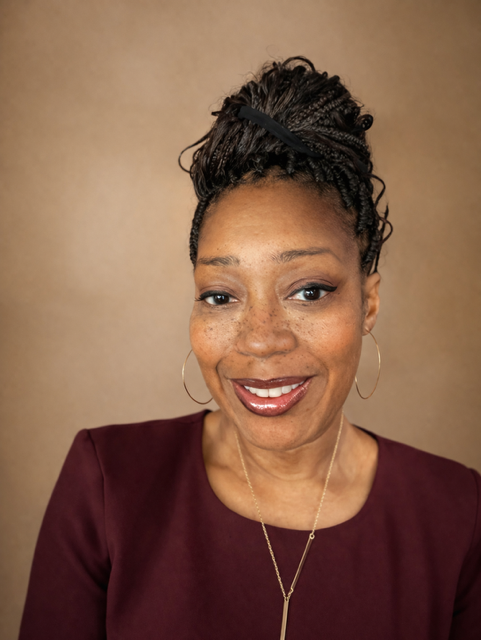 Belinda Plowell headshot